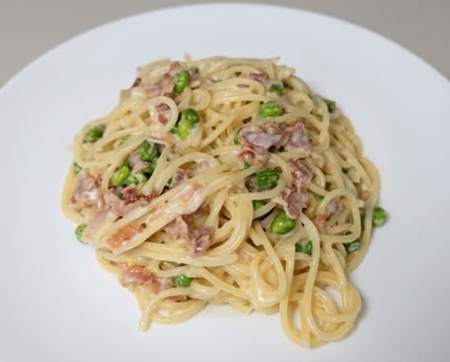 Spaghetti Carbonara Combo.
