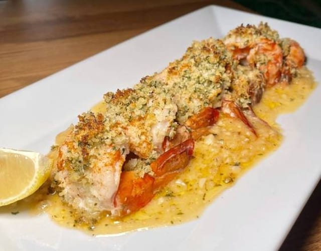 Shrimp Oreganata Combo.